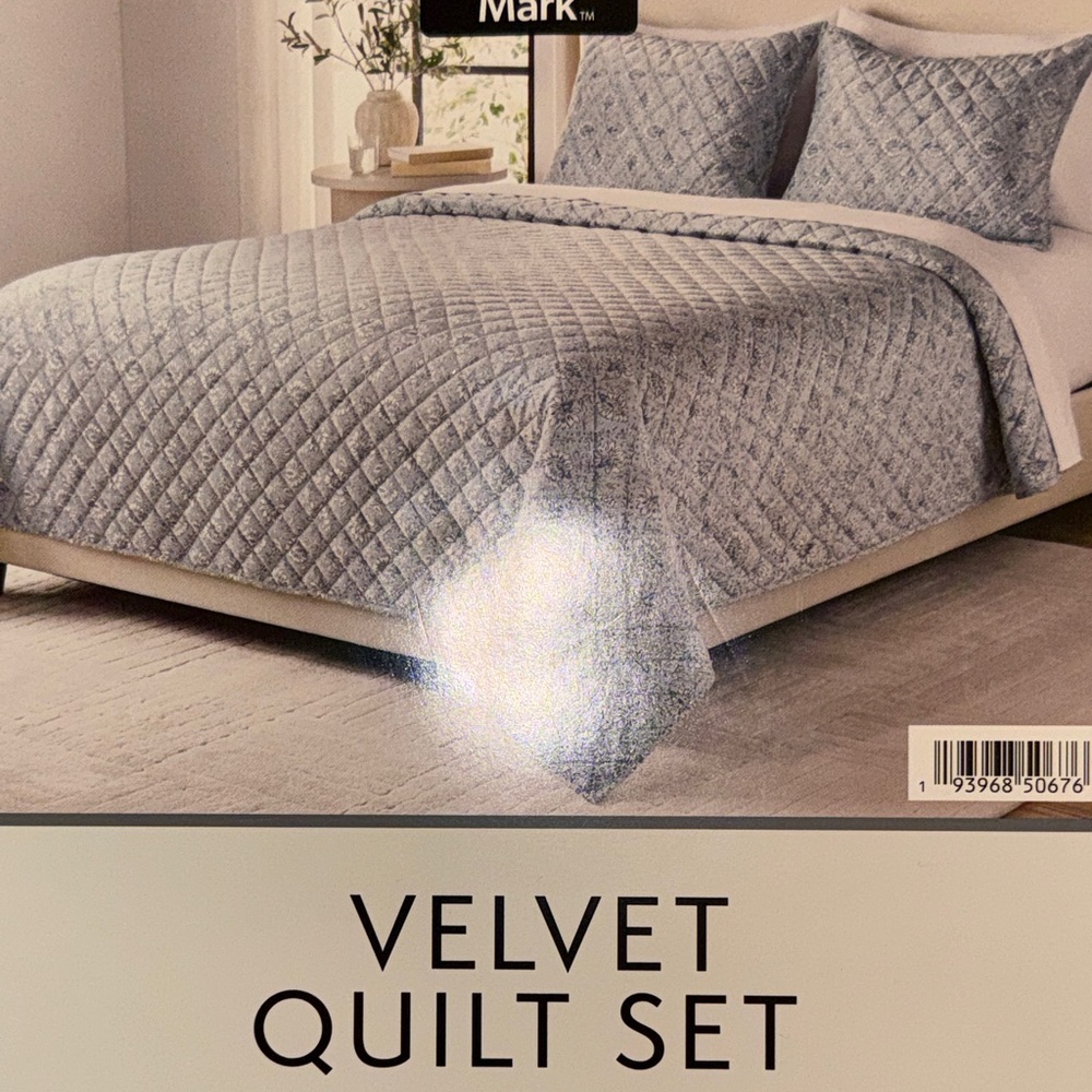 Member's Mark Velvet Quilt Set - Blue Gray - Picture 5 of 9